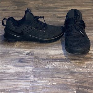 Black METCON (size 10)